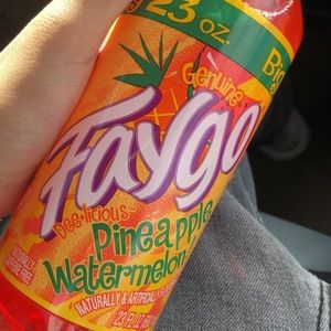 Meet your Posher, Johnny